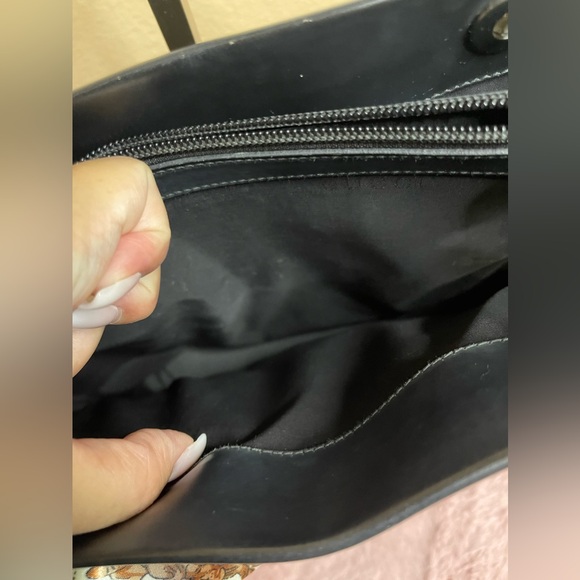 Gucci Bamboo Black Handbag - Picture 6 of 16